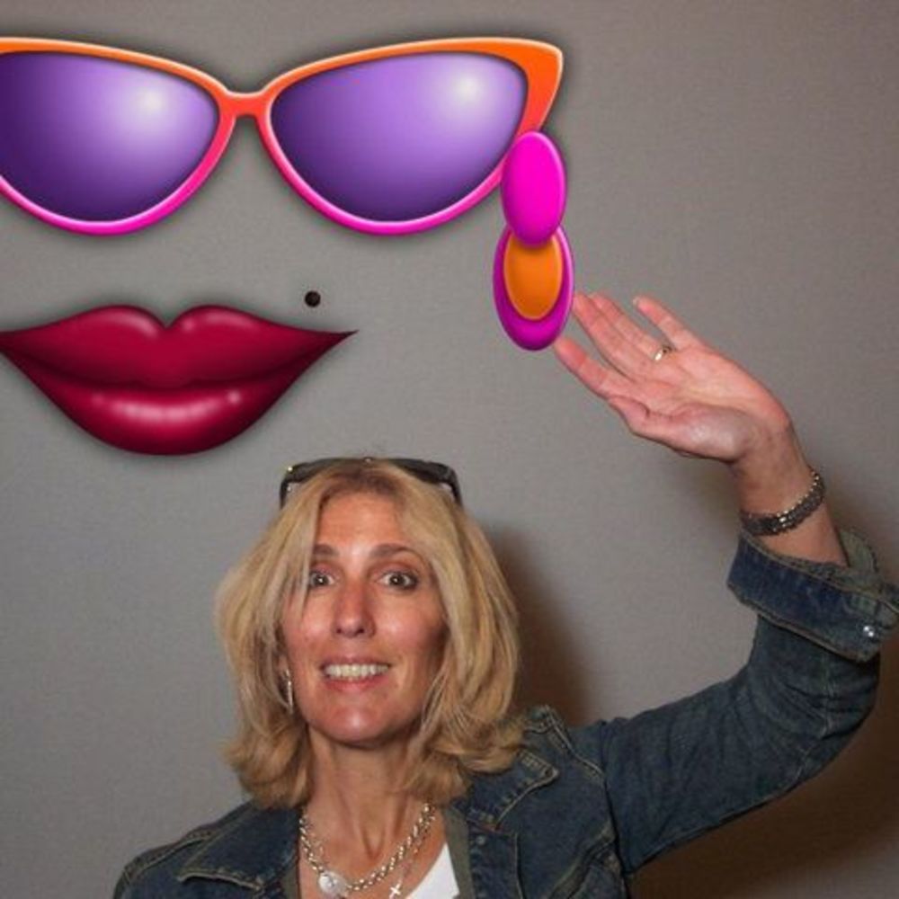 Meet your Posher, Denise